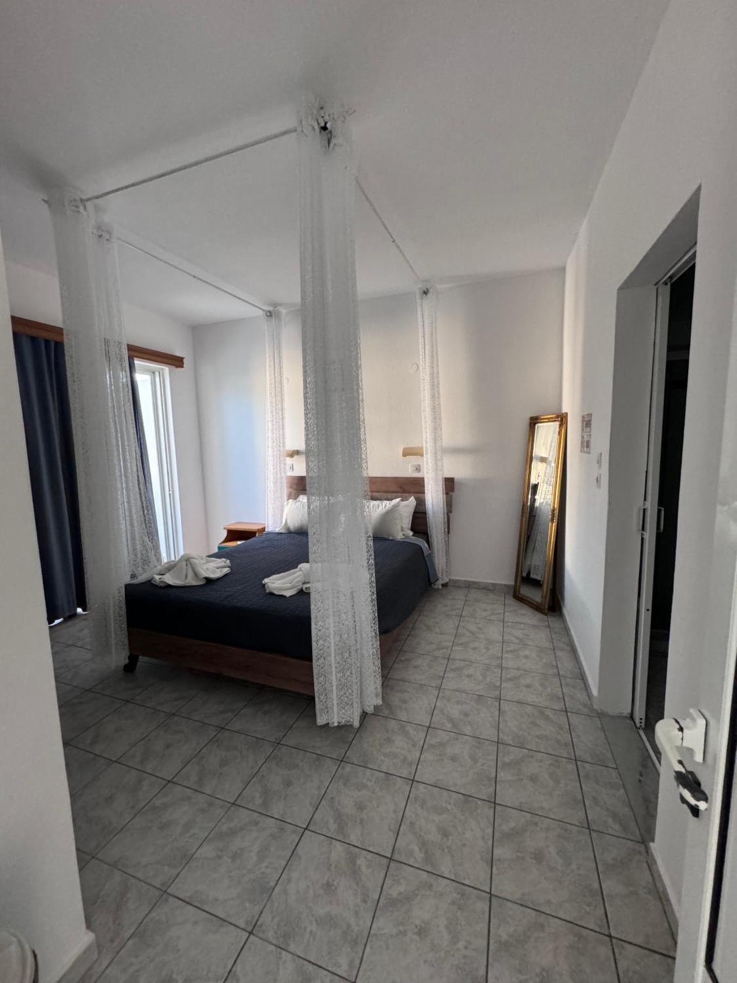 Sunnysun Studios Faliraki Bilik gambar